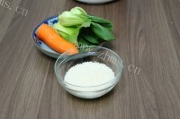 诱人的蔬菜粥做法图解1)