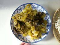 「首发」金针酸菜肥牛煲做法图解2)