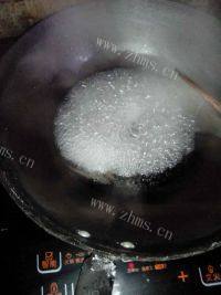 下酒菜挂霜花生做法图解3)