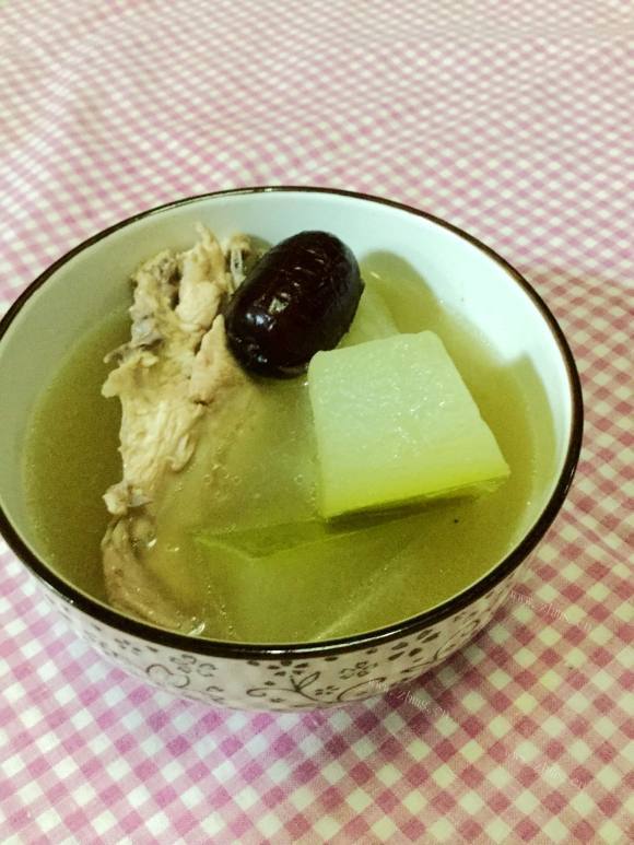 诱人的冬瓜鸡汤