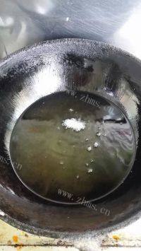 一个人的干炸带鱼做法图解5)