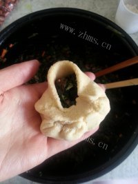 美味的玉米面杂粮包做法图解14)