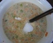 美味的红萝卜煎鸡蛋做法图解4)