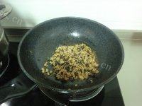 简单健康的肉末豆腐做法图解4)