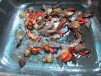 大蒜炒腊肉做法图解4)