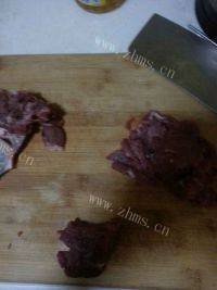 家常菜西芹炒牛肉做法图解1)