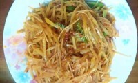 家常菜炝炒土豆丝