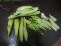 家常菜黄瓜炒牛肉做法图解8)