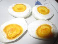 美味的腌咸鸭蛋