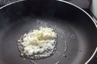 家常菜苦瓜炒肉片做法图解3)