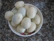 美味的鲜香鹌鹑蛋红烧肉做法图解2)