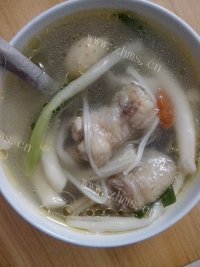 美味的香菇鸡汤