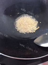 家常菜炒皮皮虾做法图解2)