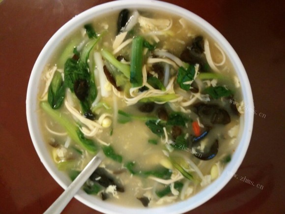 色香味俱全的胡辣汤