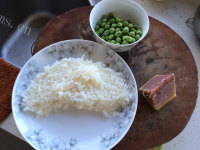 美味的巍山豆焖饭做法图解1)