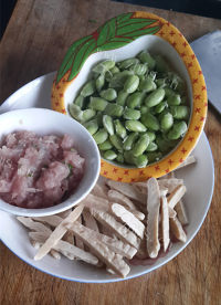 自制香干毛豆子做法图解1)