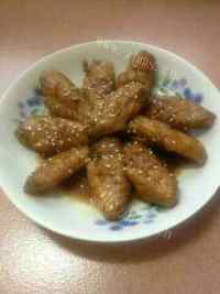 美味的柠香鸡翅