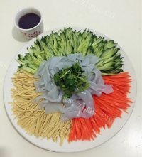 有特色的东北大拉皮做法图解4)