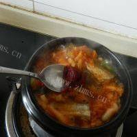 韩式泡菜炖秋刀鱼（家常菜）的做法图解九