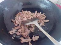 家常菜土豆炒肉做法图解7)