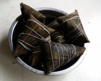 节日美食拔丝粽子做法图解1)