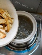 玉竹沙参炖乳鸽做法图解8)