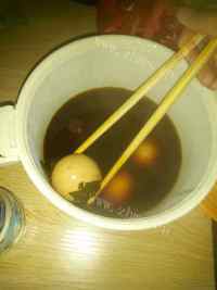 好吃简易茶叶蛋做法图解3)