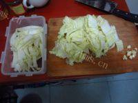 家常菜香辣白菜做法图解2)