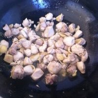 鲜美香菇土鸡小揪面的做法图解七