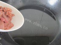 腰花西兰花菌菇汤做法图解3)