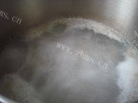 爽滑排骨山药汤做法图解4)