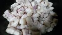 美味的干煸肉做法图解2)