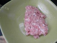 家常菜肉末炖豆腐做法图解3)