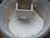 喷香的鸡蛋薄饼做法图解2)
