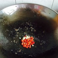 自制糖醋排骨做法图解4)