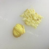 好吃的香辣吮指龙虾尾做法图解4)