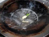 家常菜白灼花螺做法图解2)