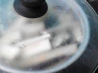 诱人的拌鱼香茄子做法图解3)