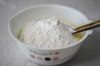 好吃的玉米汁风味的花样馒头做法图解5)