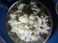 自己做的花菜炒肉做法图解4)