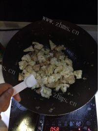 健康美食-菜花炒肉做法图解6)