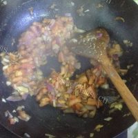 美味的花样烤肉披萨做法图解3)