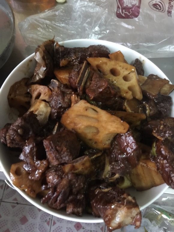 特下饭的排骨炖藕