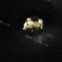 家常菜鲍鱼焖鸡做法图解4)