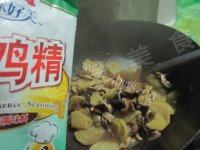 家常菜香菇土豆片