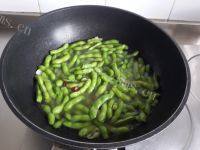 易做的炒毛豆做法图解6)