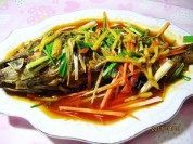 家常糖醋黑鱼做法图解6)