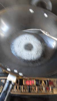 美味的拔丝香芋做法图解7)
