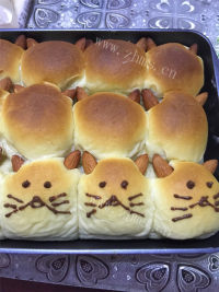 回味无穷的小猫面包做法图解9)
