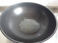 家常菜蒜薹炒肉做法图解1)